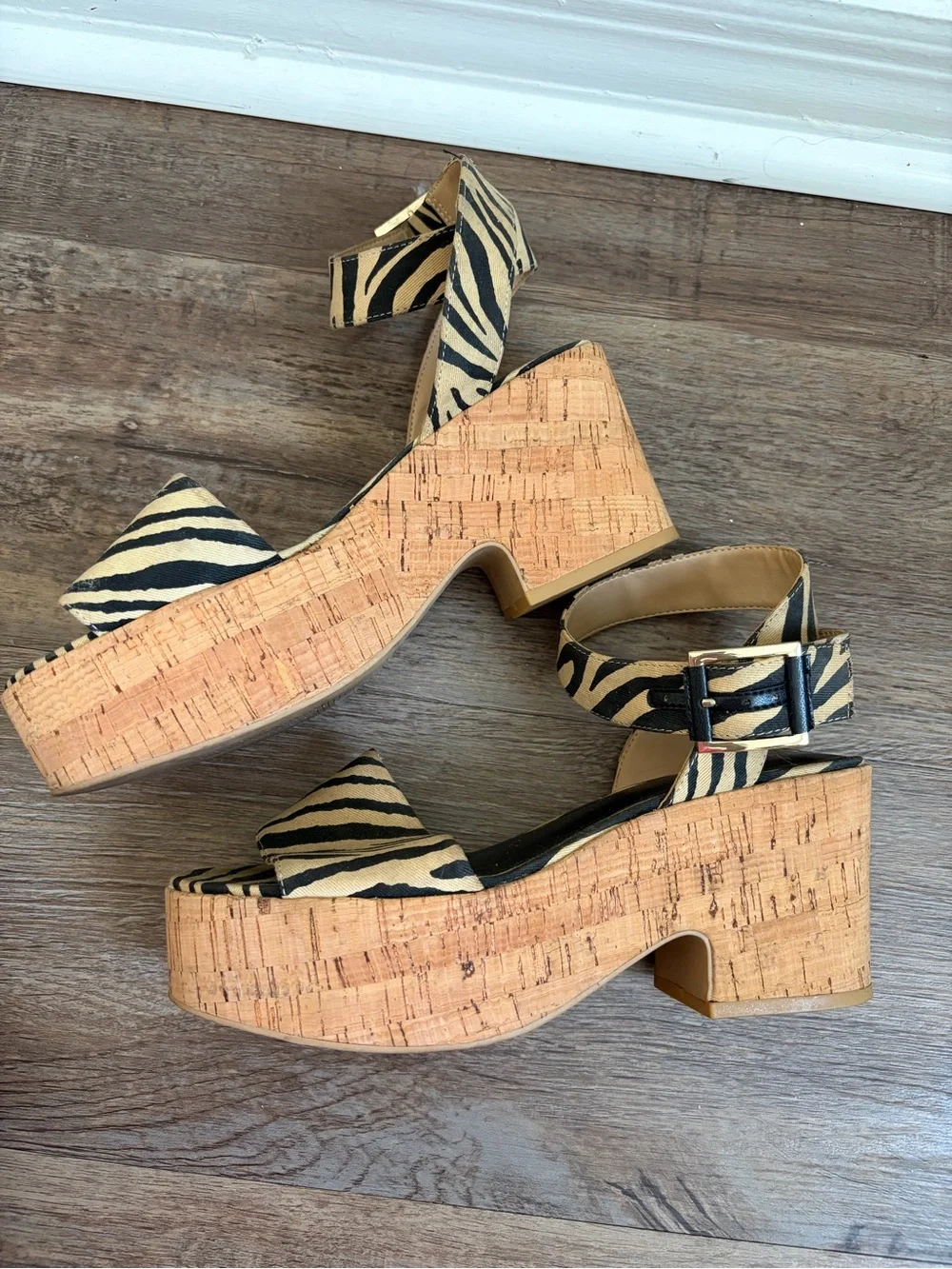H&M Zebra Print Cork Platform Sandals Size 8 Y2K Coquette Safari Chunky Heels